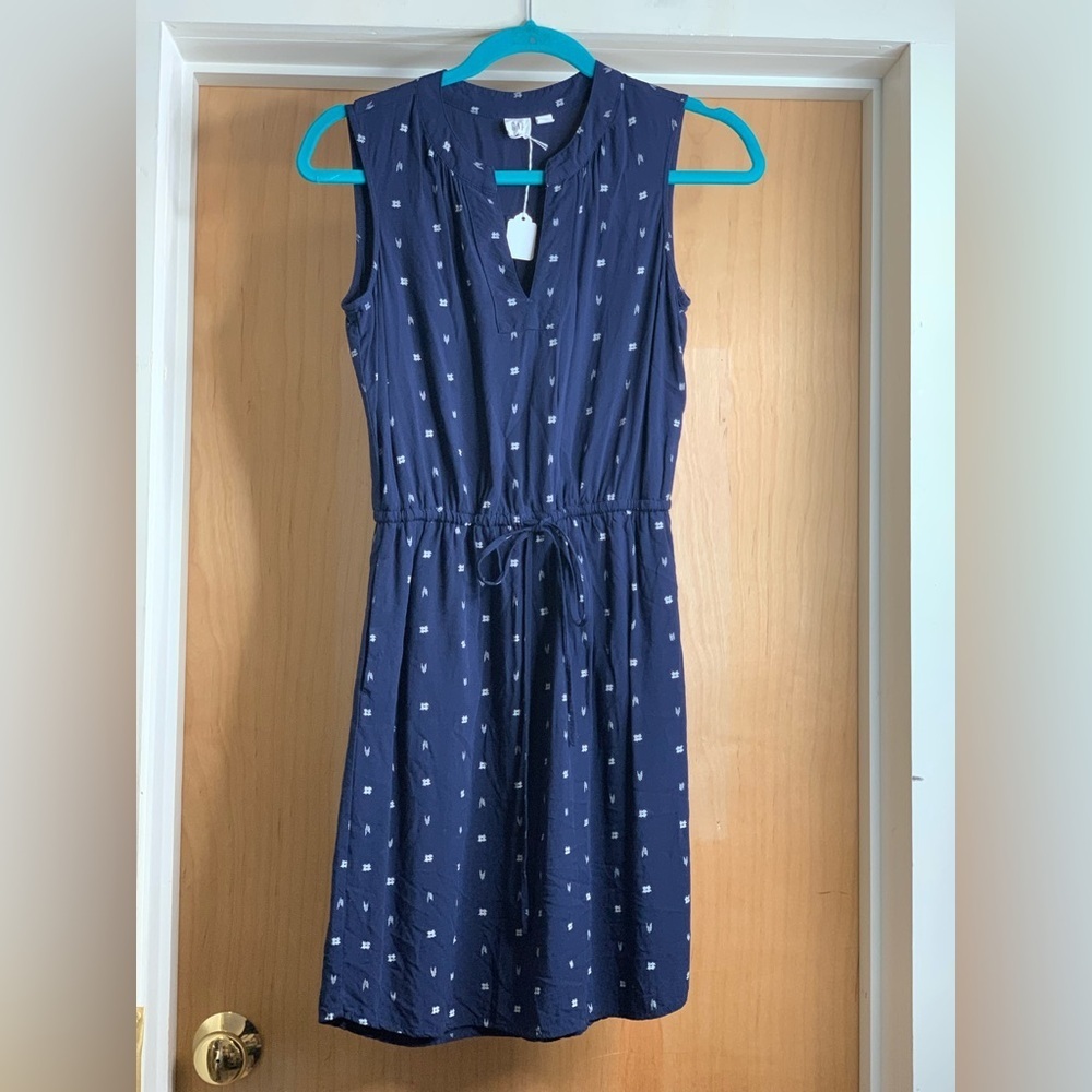 Gap Navy Sleeveless Dress with White Accents and Drawstring Waist - size XS - Picture 2 of 4